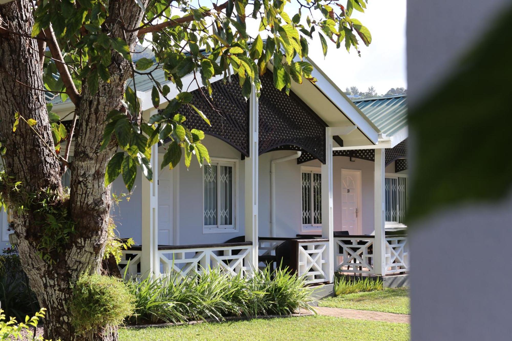 Hotel La Roussette Anse aux Pins Kültér fotó